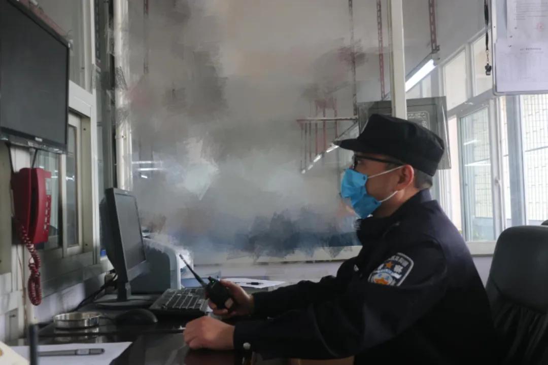 封闭执勤的第32天,揭秘一位监狱民警的战"疫"十二时辰