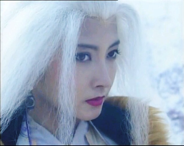 当年这部塞外奇侠是教育片吧仇男的白发魔女心理素质太差