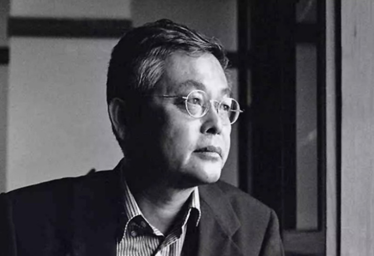 台湾著名诗人杨牧去世诗选被诺贝尔文学奖评委马悦然译成瑞典文