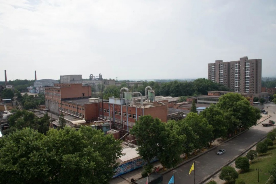 湖北化纤厂改造重构熟人社会续承岁月启新篇