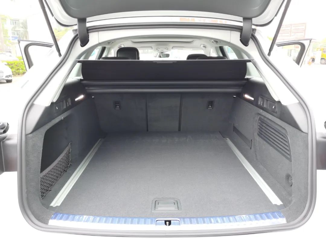 全新奥迪a6 allroad现车到店,抢先看!_搜狐汽车_搜狐网