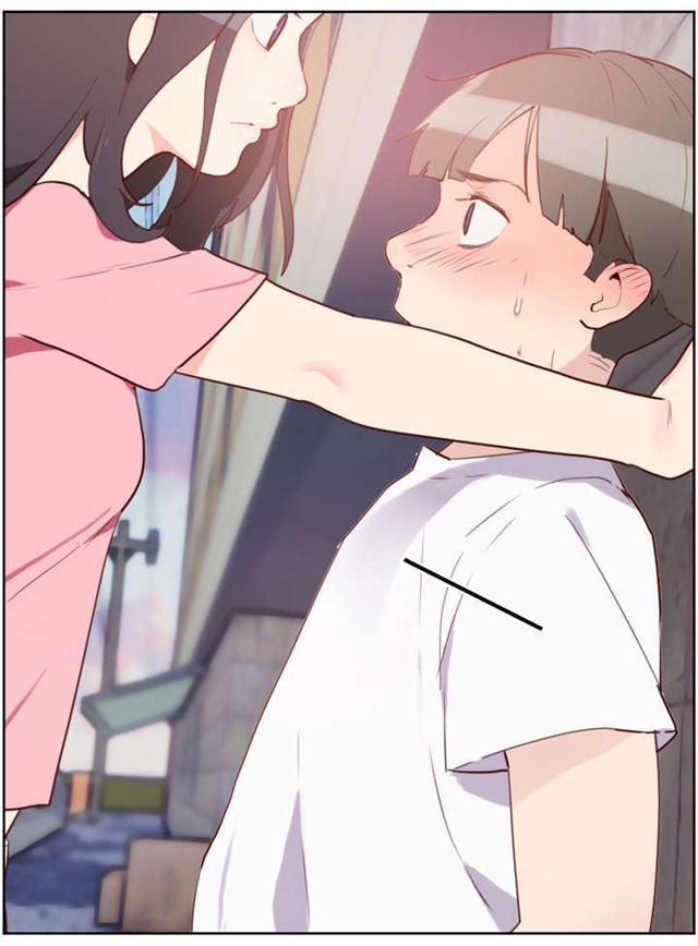 漫画当年被她壁咚现在见面仍心有余悸