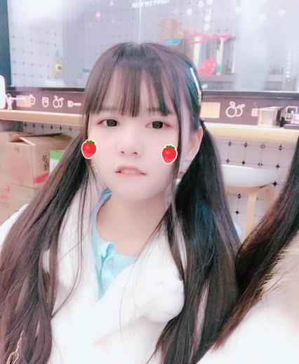 吃鸡女主播有4人堪称女神:2个靠颜值,1个靠技术,1个背景深厚