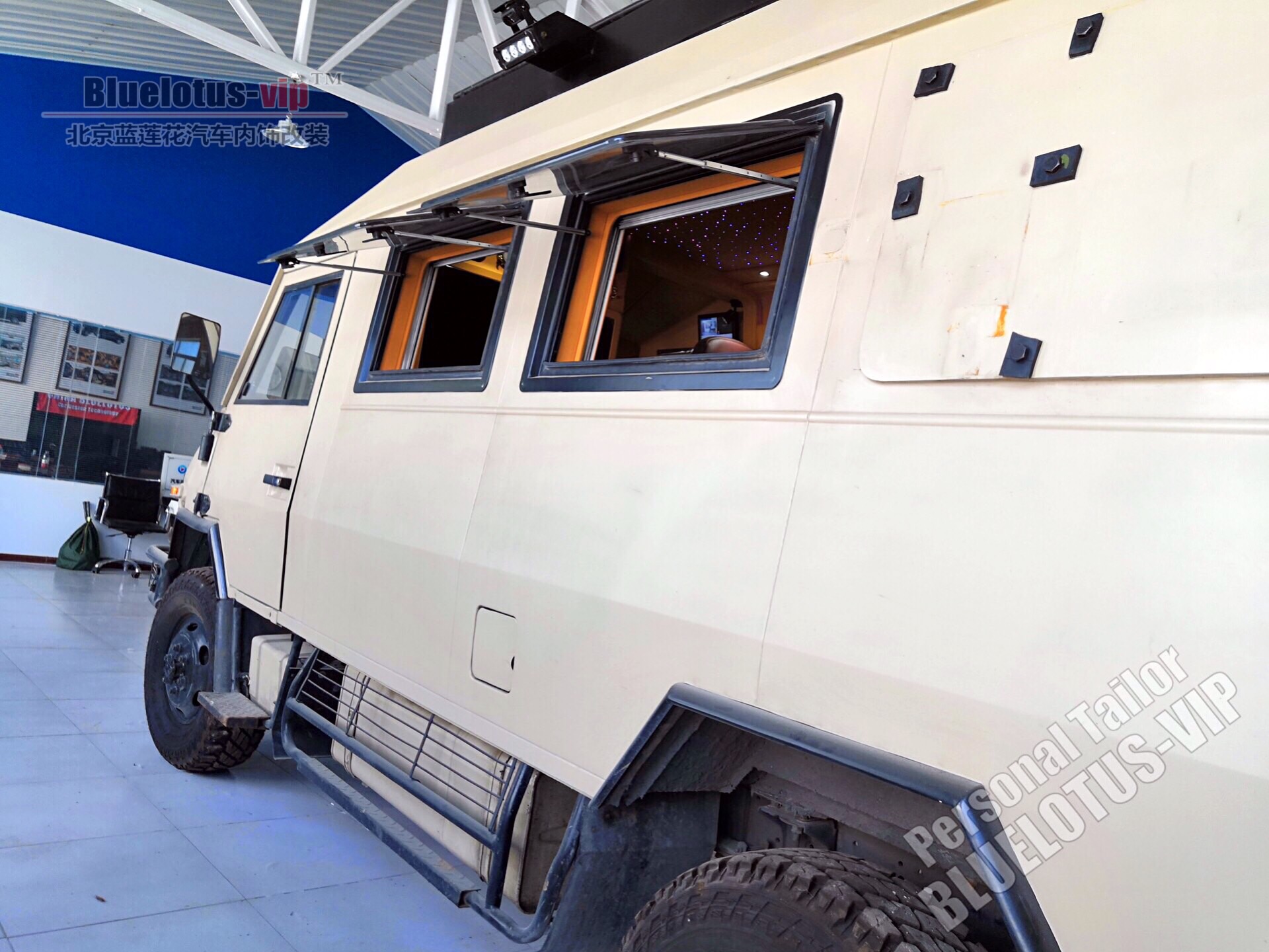 有一台改装房车你的房车旅行会更有意义依维柯2046个人房车