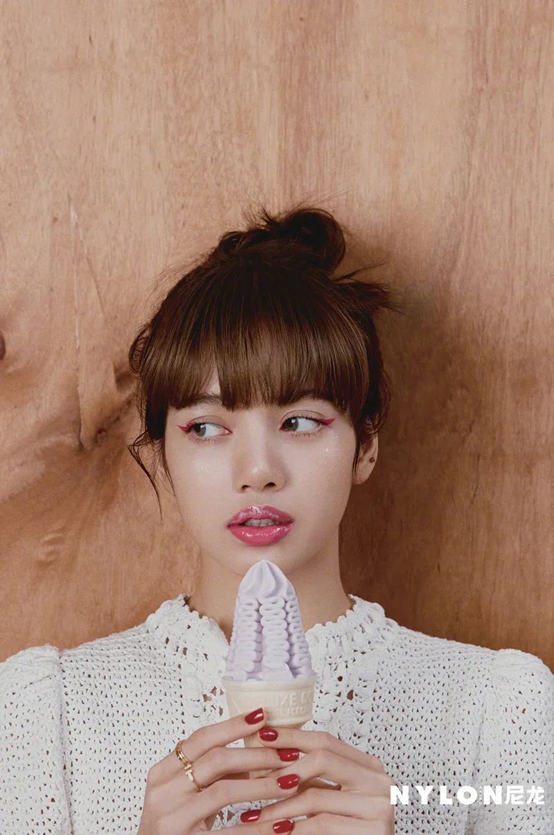 蔡徐坤被鹿晗压番罗志祥周扬青撕逼闹笑话张含韵彭冠英