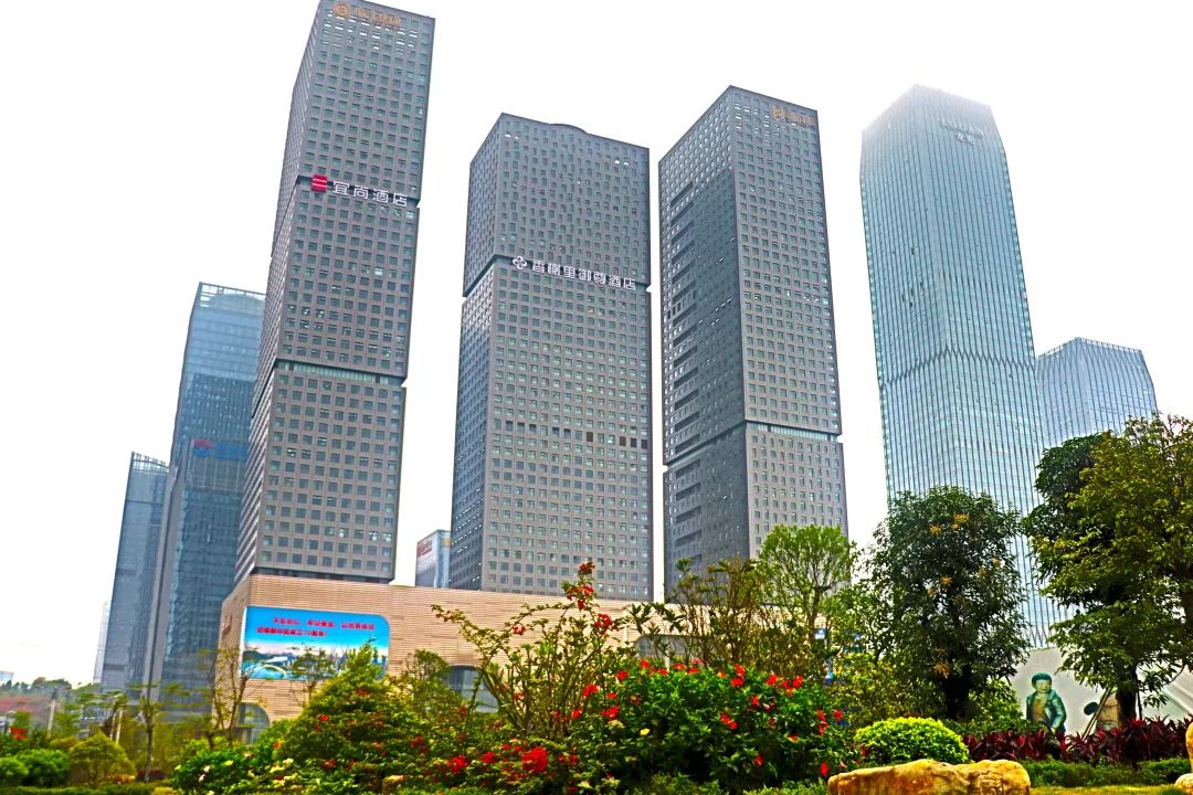 航洋信合广场:五象的春天不一样的美.