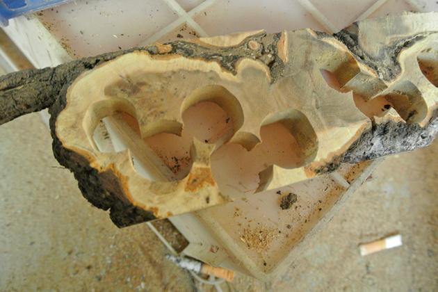 解密麻梨疙瘩在紫光灯下反应你的麻梨疙瘩变色了么