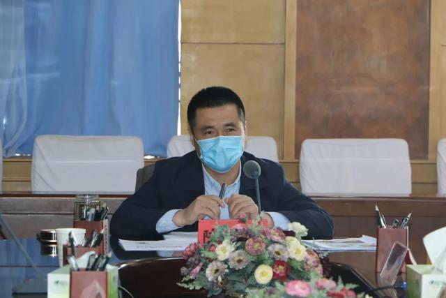 陈利音主持召开全县重点项目调度会