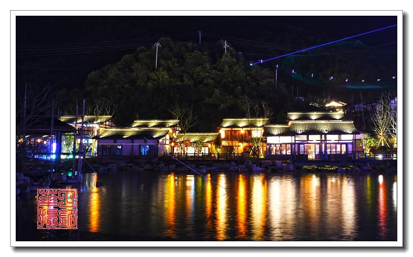 原创江西铅山3亿元打造仙村灯光秀点亮乡村夜色