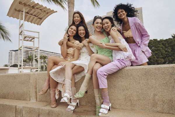 原创bm风也太火了泰国顶级神颜mai也跟风短裙搭同款头绳俏皮清新