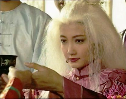 当年这部塞外奇侠是教育片吧仇男的白发魔女心理素质太差