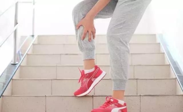 中医讲五劳久视伤血久卧伤气久坐伤肉久立伤骨久行伤筋