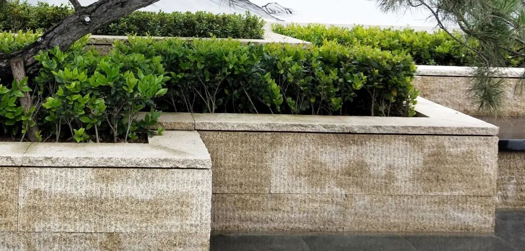 细节决定成败景观中的石材拼接细节