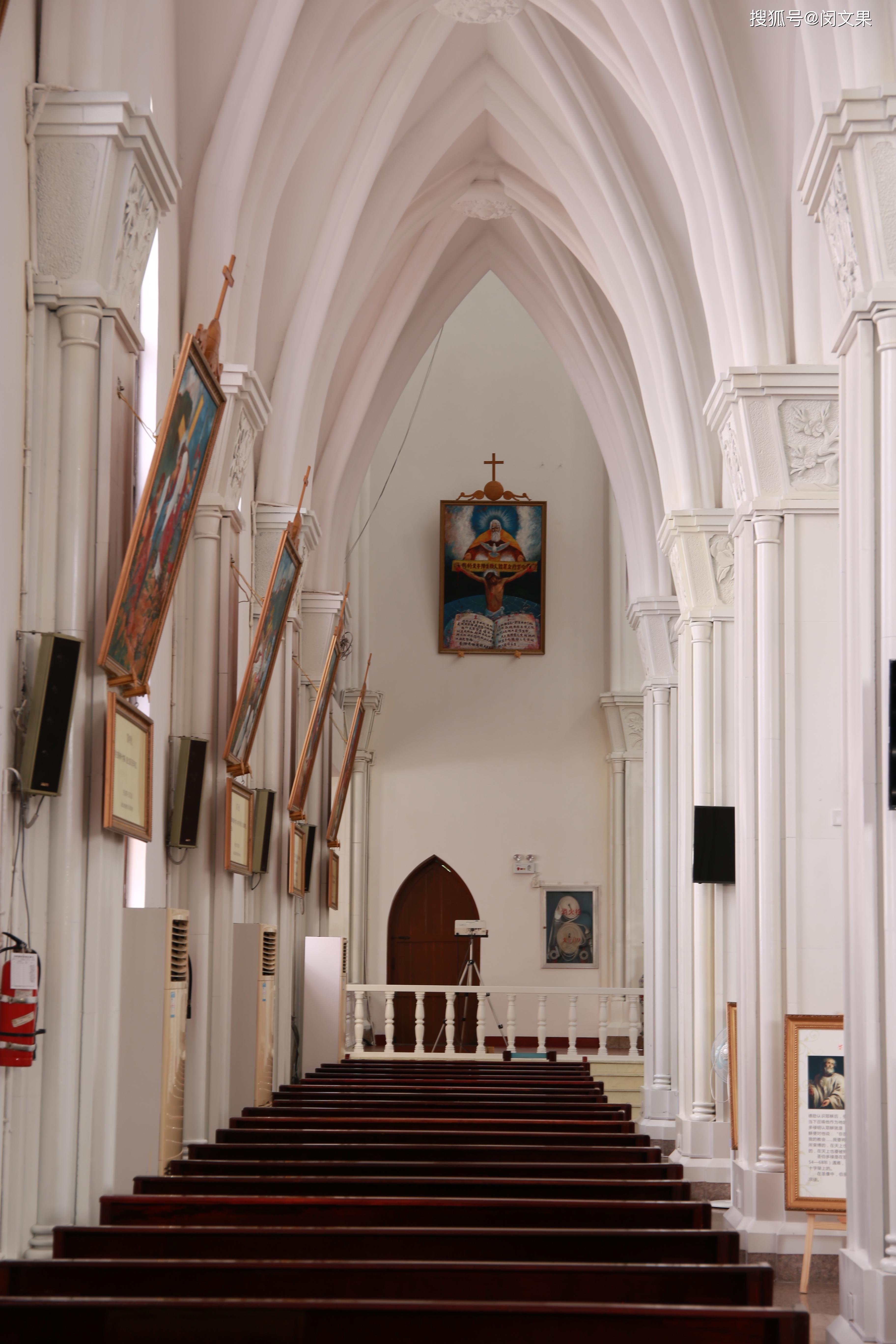 宁波药行街天主堂有中国教堂目前最高钟楼