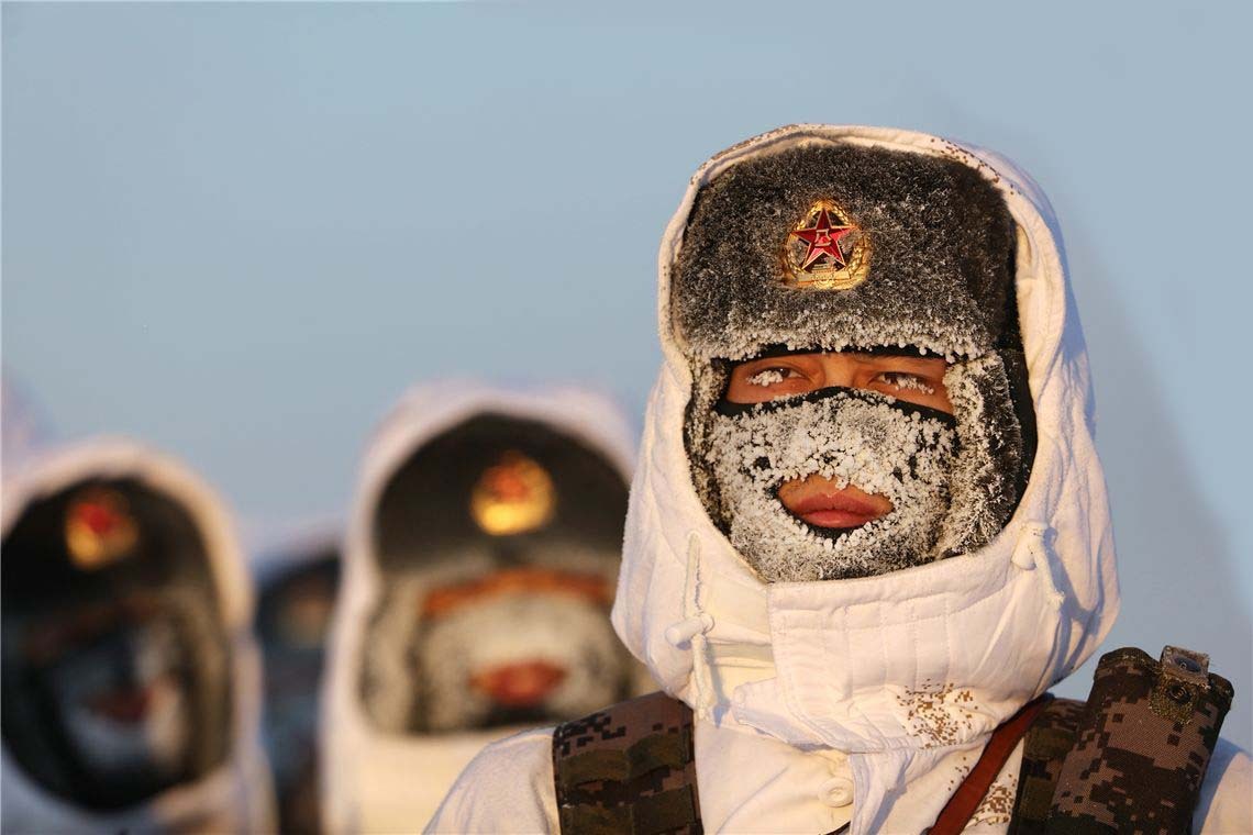 原创 别被忽悠了!中俄边境"稻草人"哨兵能说明啥?跟你想的不一样