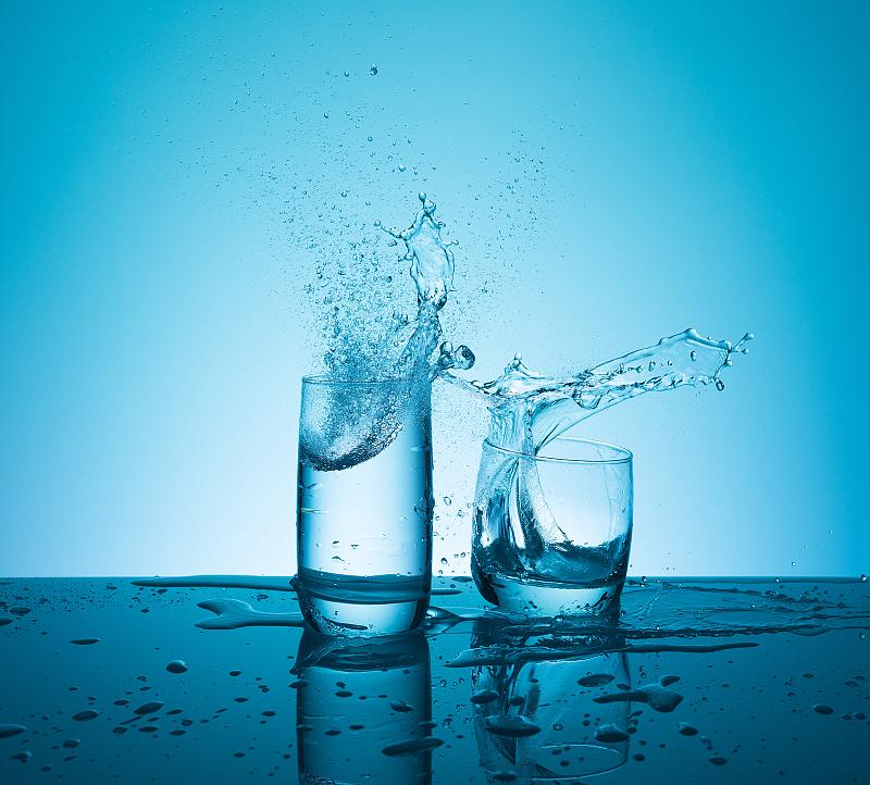 被称为死水的蒸馏水