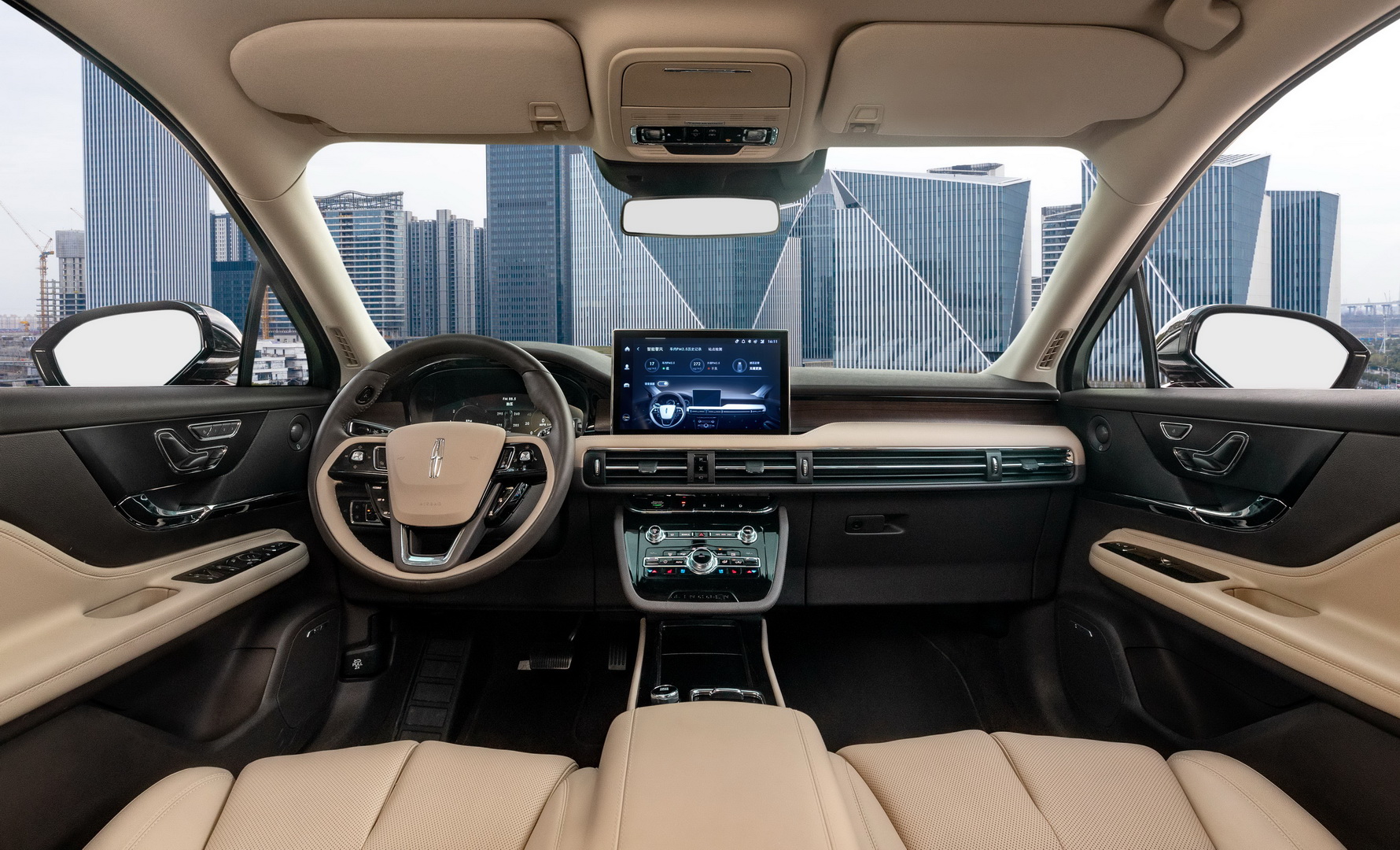 同级竞品众多,全新林肯冒险家会发起怎样的攻击?