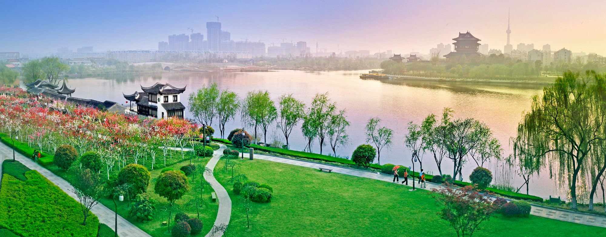 凤城河畔图片