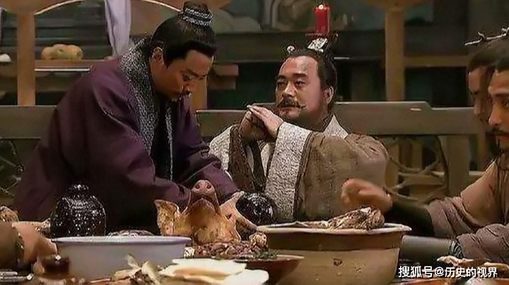 《水浒传》被批太假,只因梁山好汉牛肉吃的太多,与宋朝国情不符_李逵