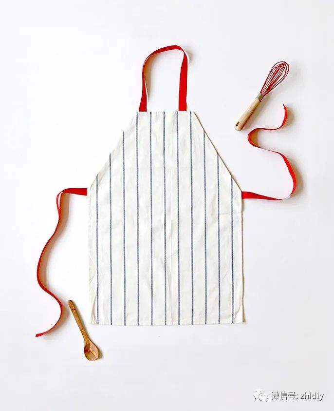 5种在家就能做的亲子布艺小手工大胡子小猪围裙