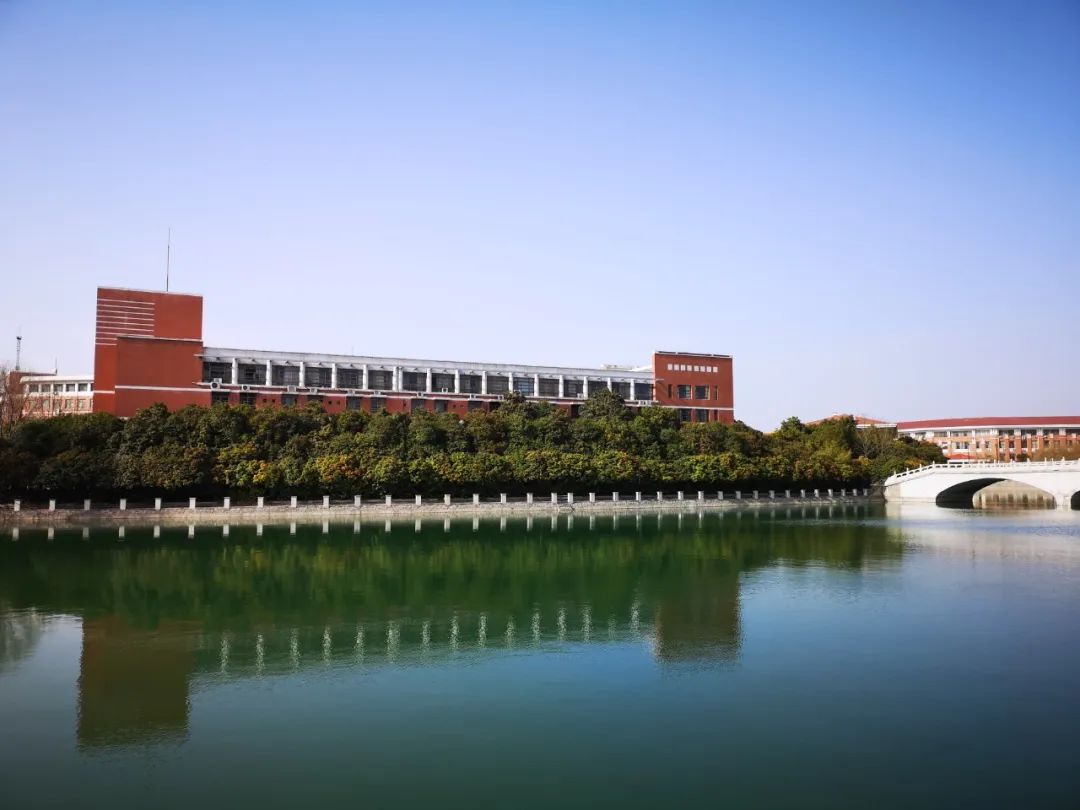喜大普奔开学再不担心进不去河南理工校园了