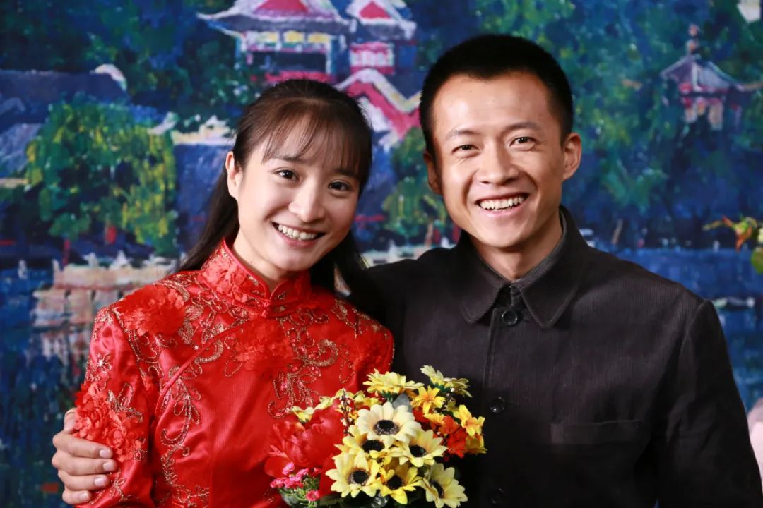 王茂蕾妻子照片图片