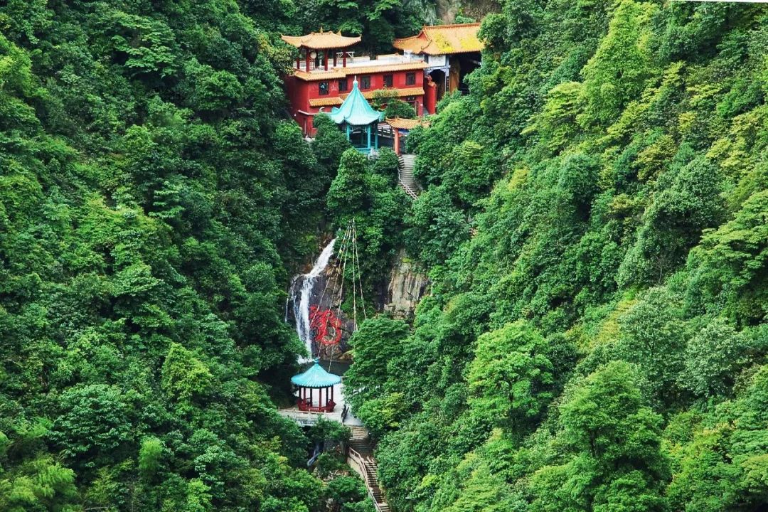 09 / 東江湖白廊旅遊景區▼ 10 / 古南嶽回龍山▼ 11 / 資興市蓼江鎮