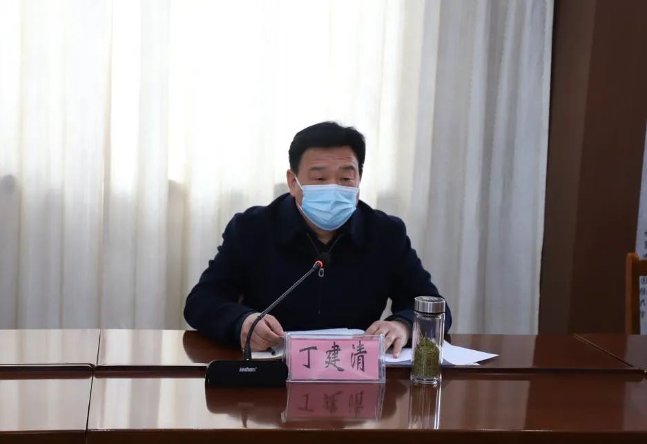 扛稳责任 聚焦主业 凝聚合力 奋力率先完成全市教育