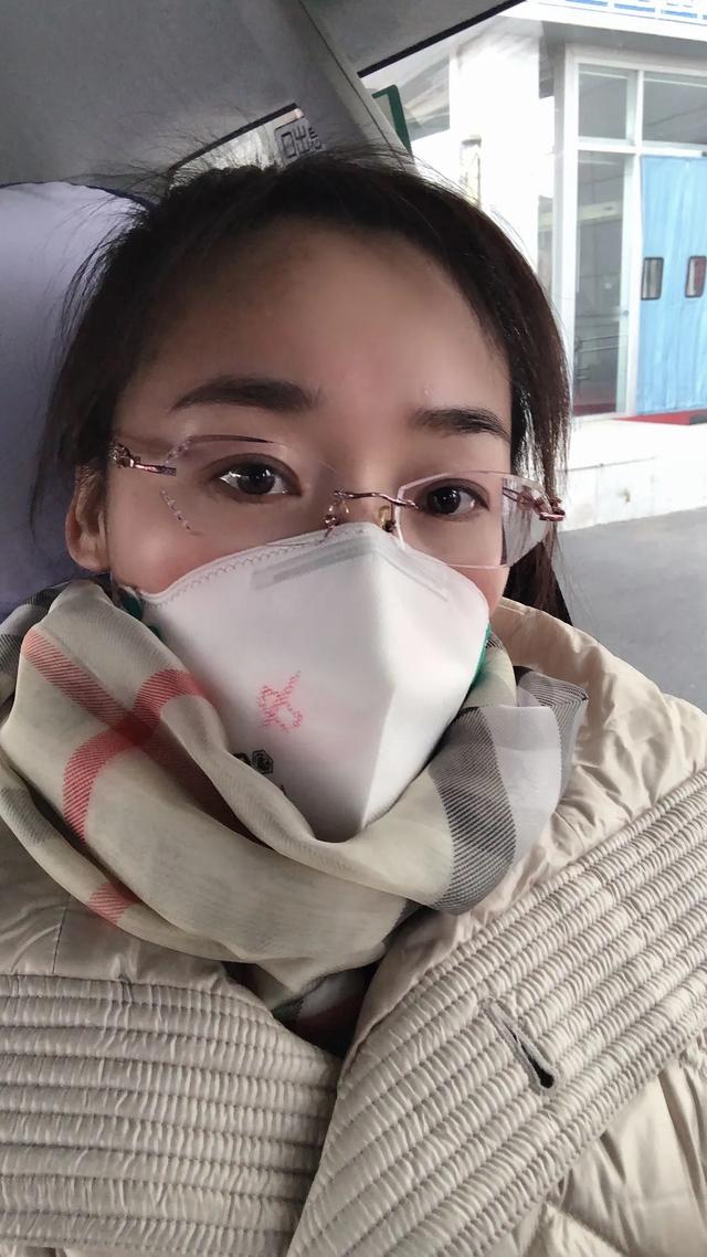 今天,让我们认识一下【冲在抗疫一线最美的"她"】