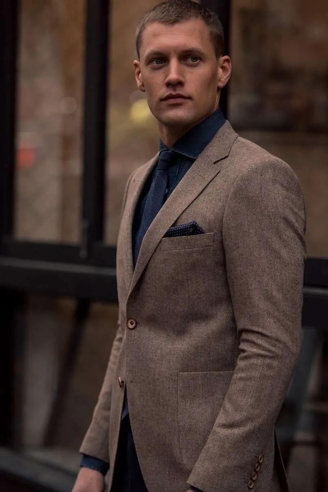 穿西装的男人很有魅力吗