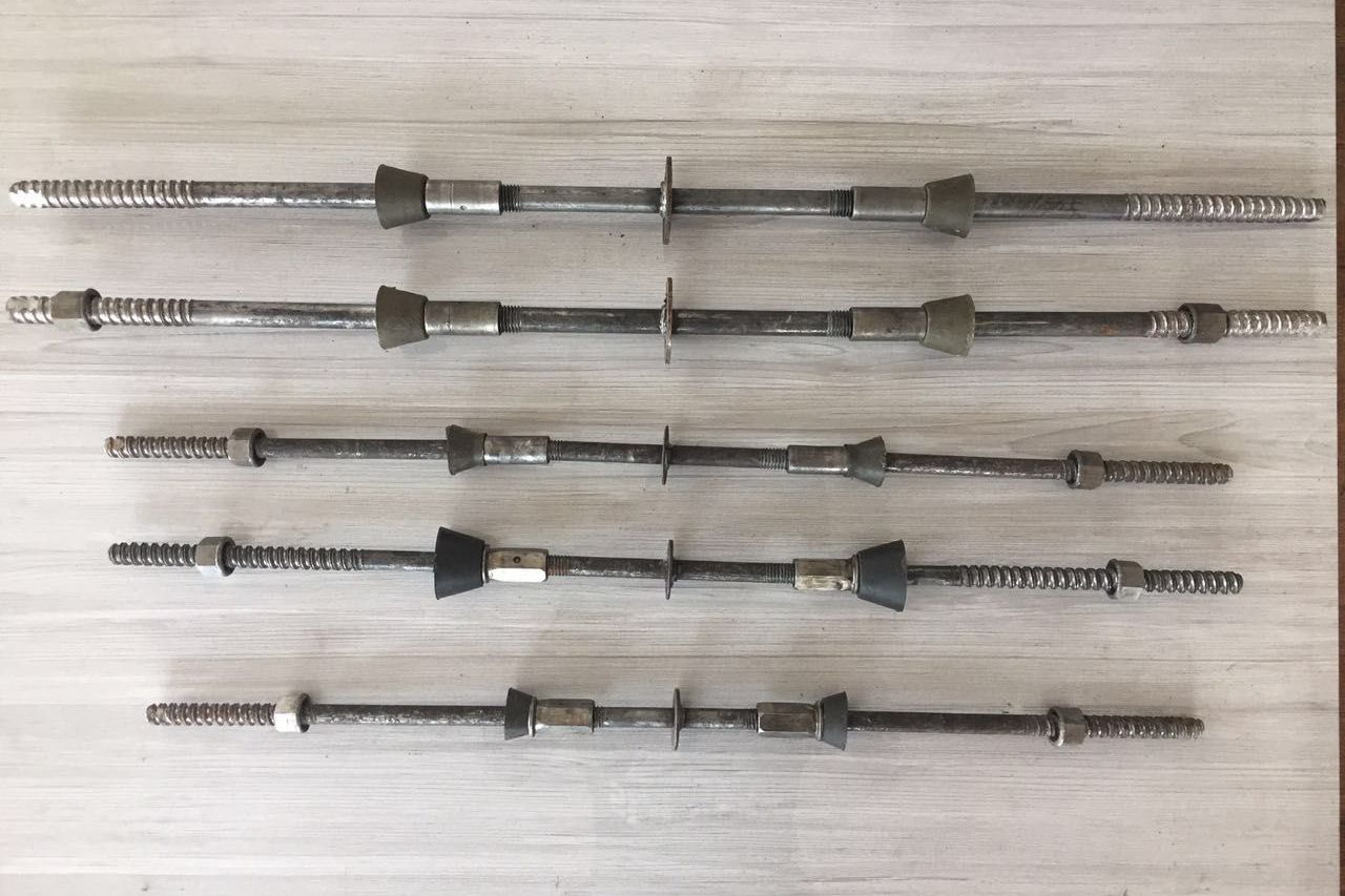 新型三段式止水螺杆套筒连接型是怎么使用的