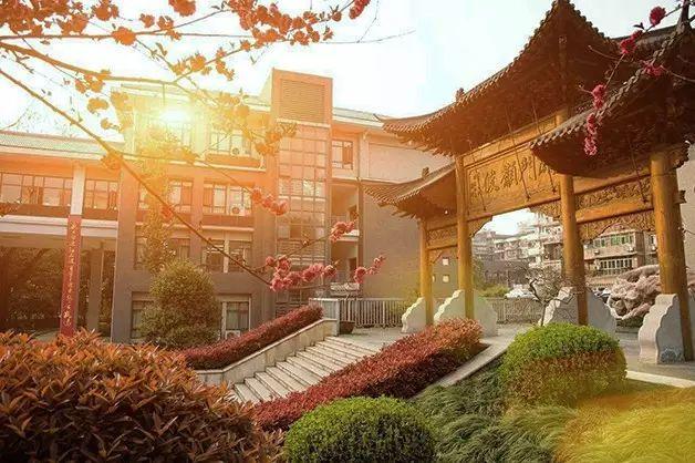 武漢15個(gè)區(qū)“最美中學(xué)”評(píng)選，有你的母校嗎(圖25)