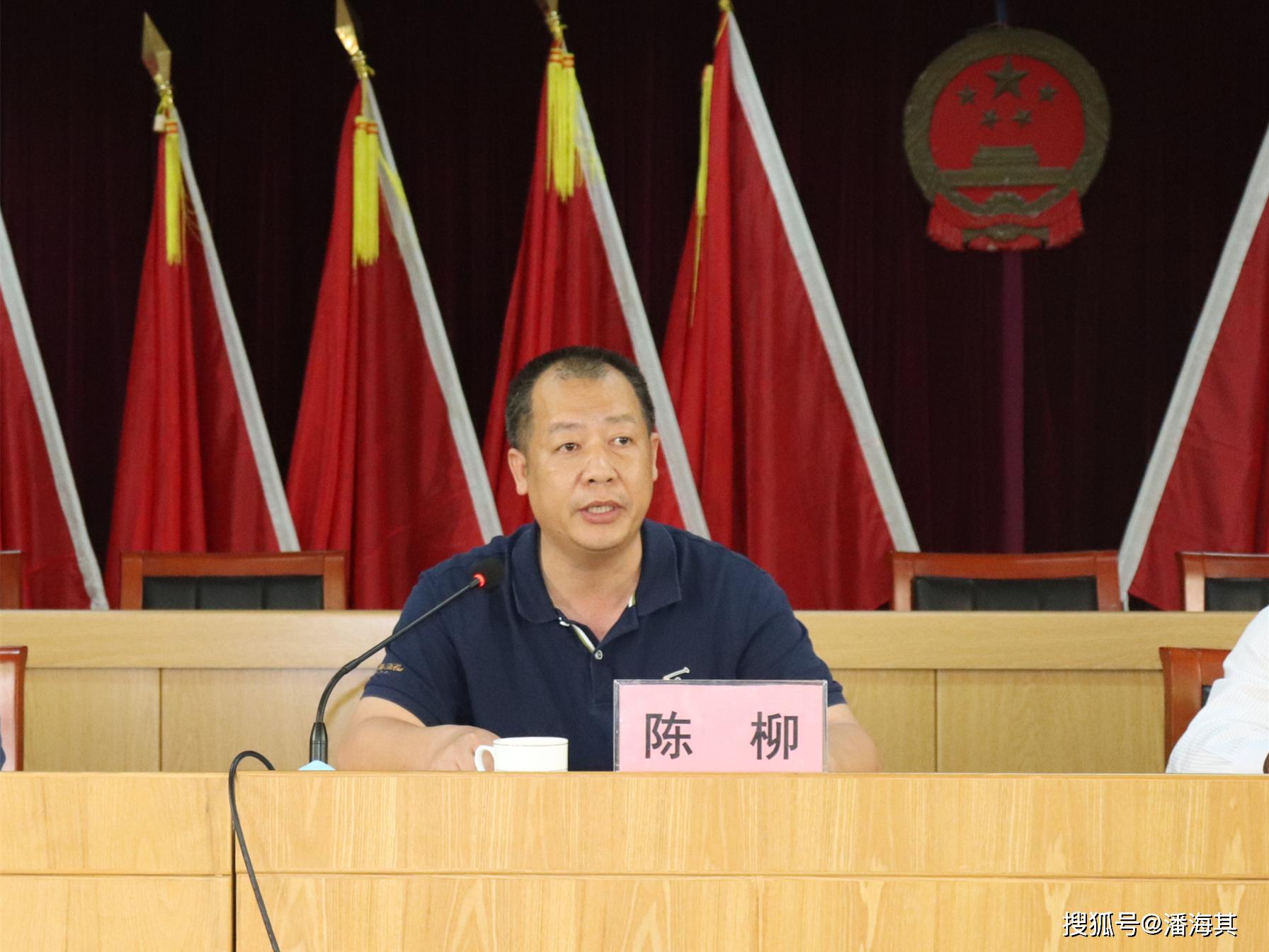 遂溪县委书记余庆创一行到建新镇督导乡村振兴工作