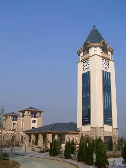 武漢15個(gè)區(qū)“最美中學(xué)”評(píng)選，有你的母校嗎(圖63)