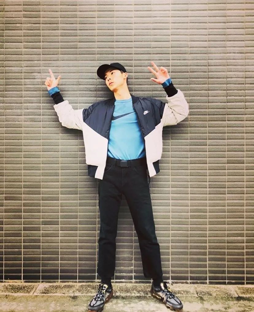 「李子维」热点已过?他靠穿搭也能让女友粉们叫老公!