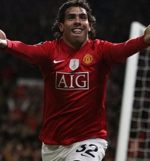 纳尼不到20岁就展现出了过人的天赋,20岁来到曼联之后一度成为了核心