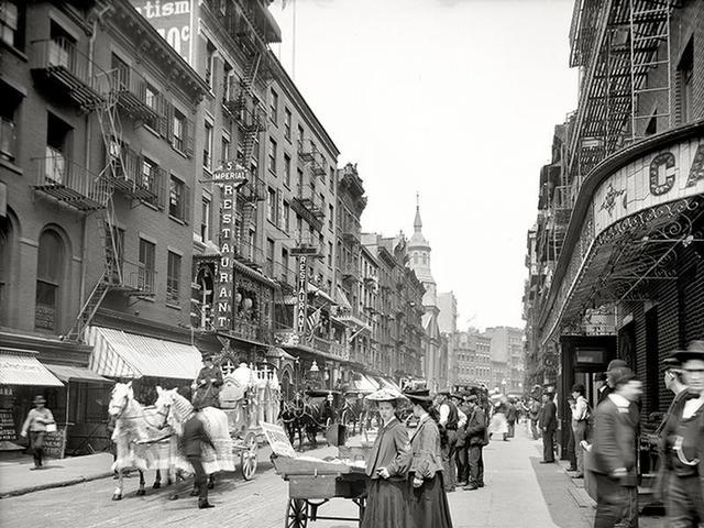 老照片汽车出现之前的美国城市