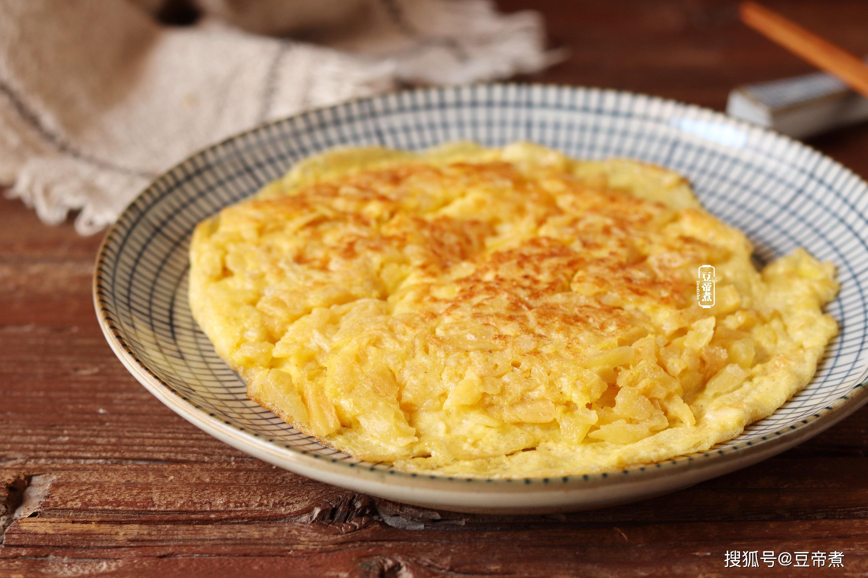 7,一道简单的农家小菜就做好了,个人非常喜欢这一道菜.