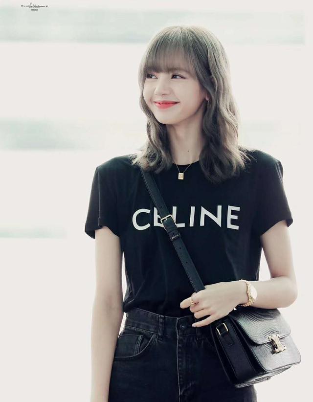 原创人间甜饼lisa同款搭配get起来首饰这样搭你也能像她一样可爱