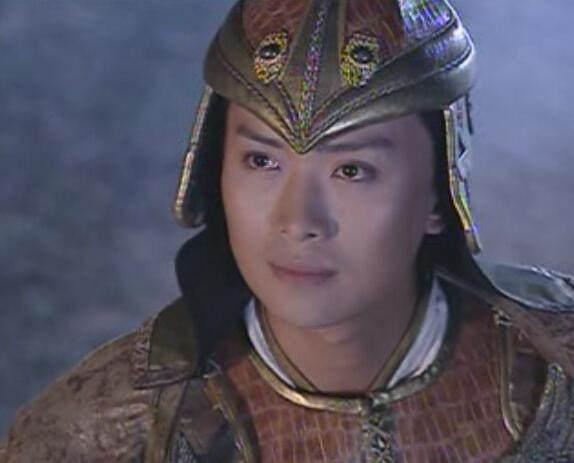 原创五虎上将之一的秦叔宝勇猛刚毅三个版本的哪个最经典呢