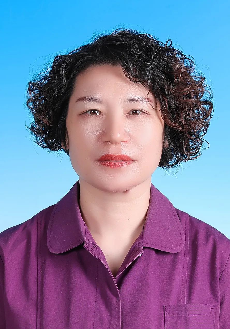 本周,41名医护人员结束医学隔离观察回家团聚_孙雪梅