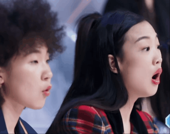 《青春有你2》练习生集体飙演技,表情比《歌手》观众还丰富_虞书欣