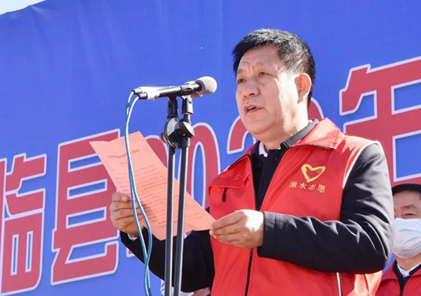 启动仪式上,副县长李晓春就临县春季造林绿化工作进行安排部署.