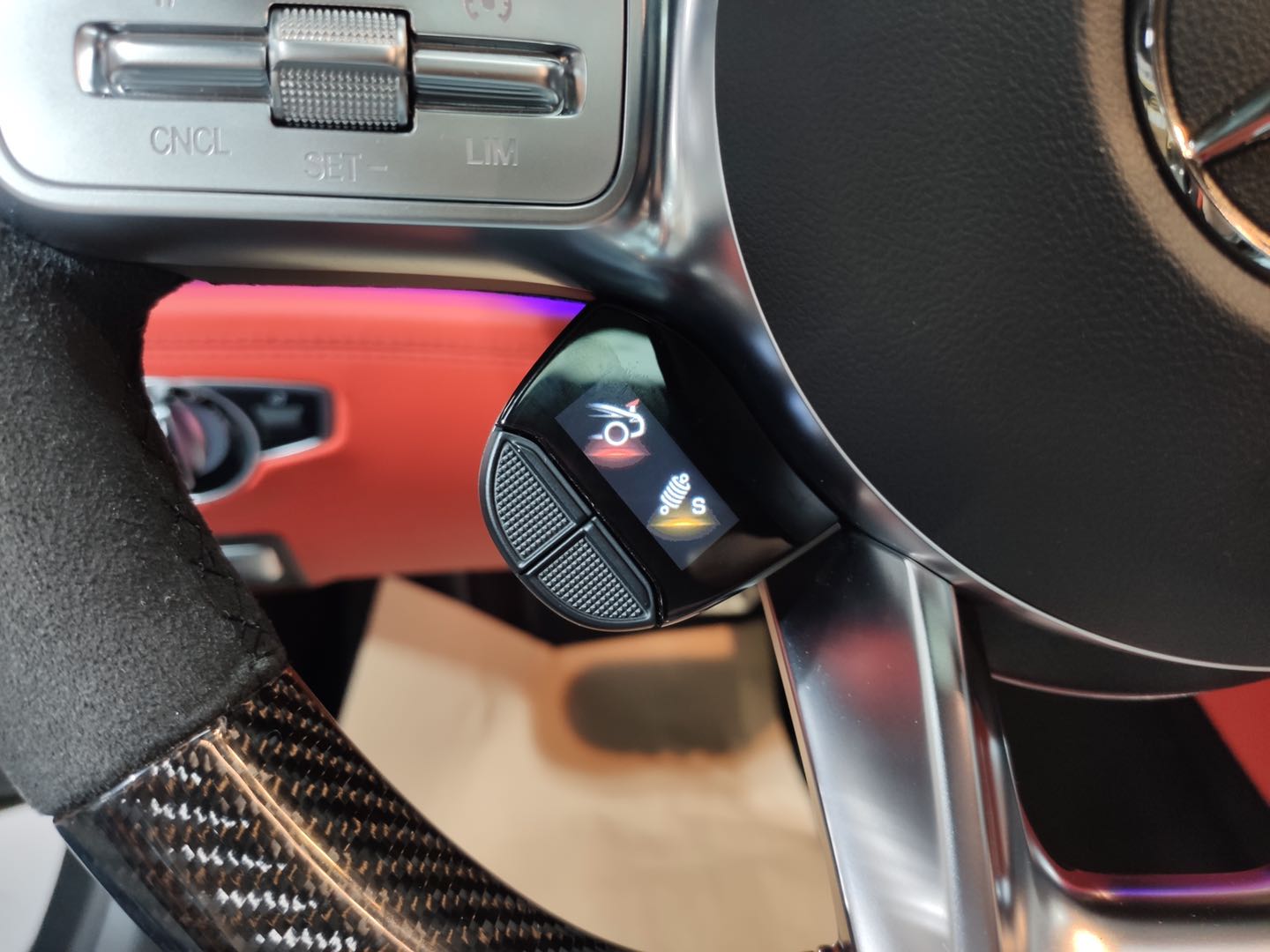 19款奔驰amg gt50改装原厂oled方向盘旋钮碳纤维方向盘