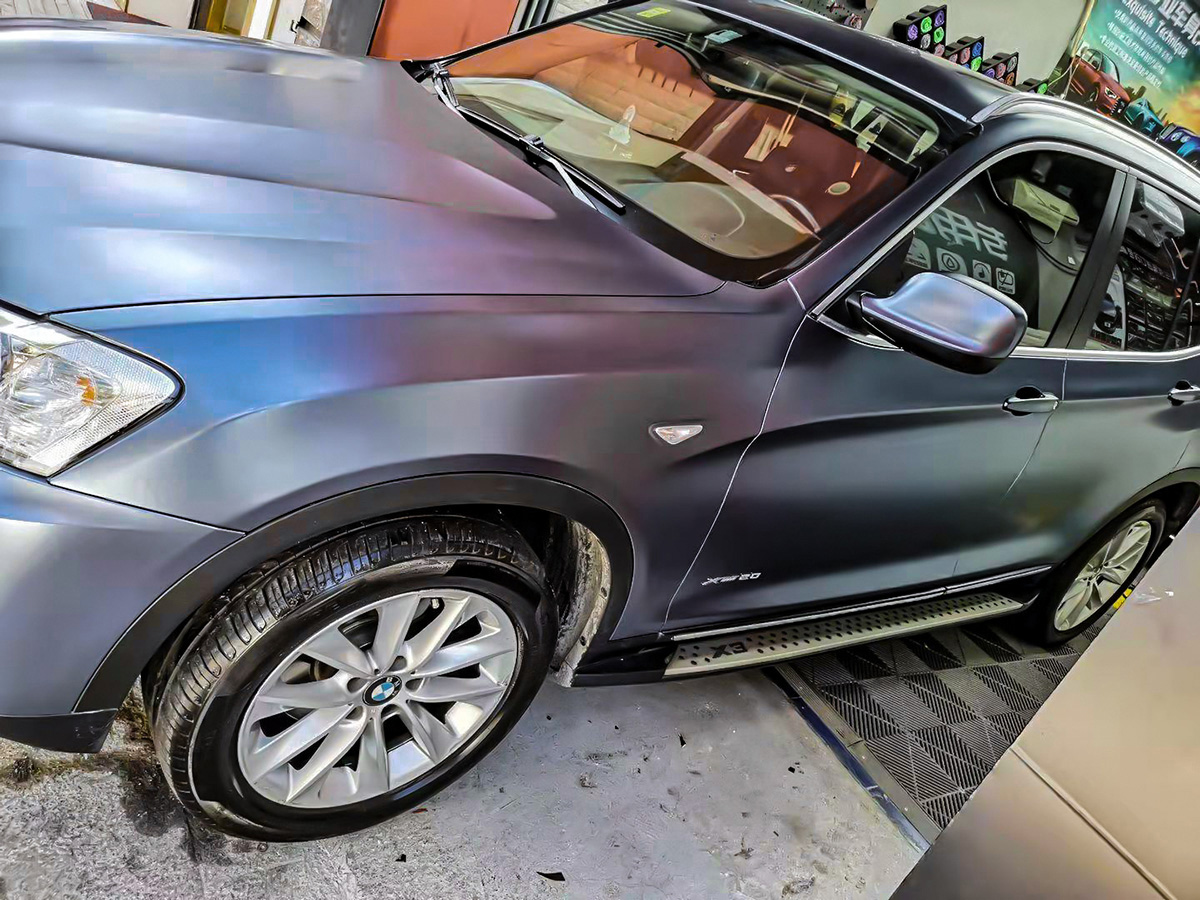 宝马x3车身改色电光风暴灰rg瑞集改色膜厦门明思区加盟店出品