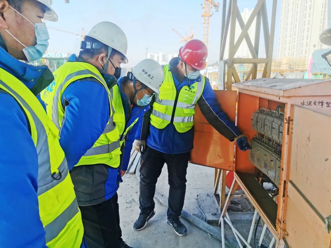 复工复产抗疫复工多线齐发