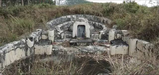 邓氏风水浅析勘察广西名墓仙人仰睡肚脐穴双旺银盏挏邓氏祖坟