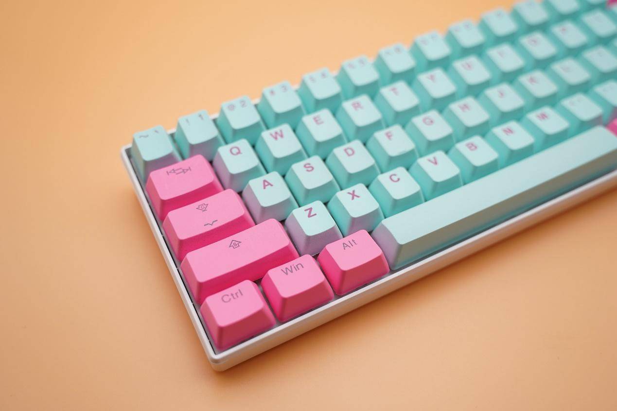 樱花落尽春将困黑爵i610t樱花蓝牙无线机械键盘体验