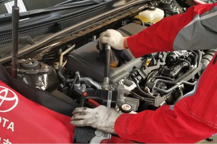 丰田雷克萨斯陷入机油门日系车靠谱形象要崩了