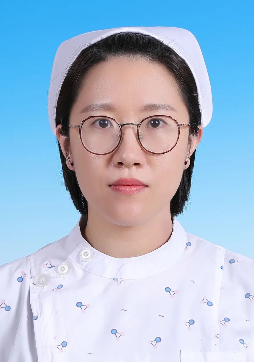 本周,41名医护人员结束医学隔离观察回家团聚_孙雪梅